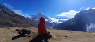 beautiful view of Mount Amadablam from Thukla pass.jpg beautiful view of Mount Amadablam from Thukla pass.jpg