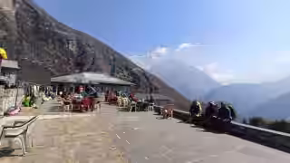 takingteabreakinKhenjuma.jpg takingteabreakinKhenjuma.jpg
