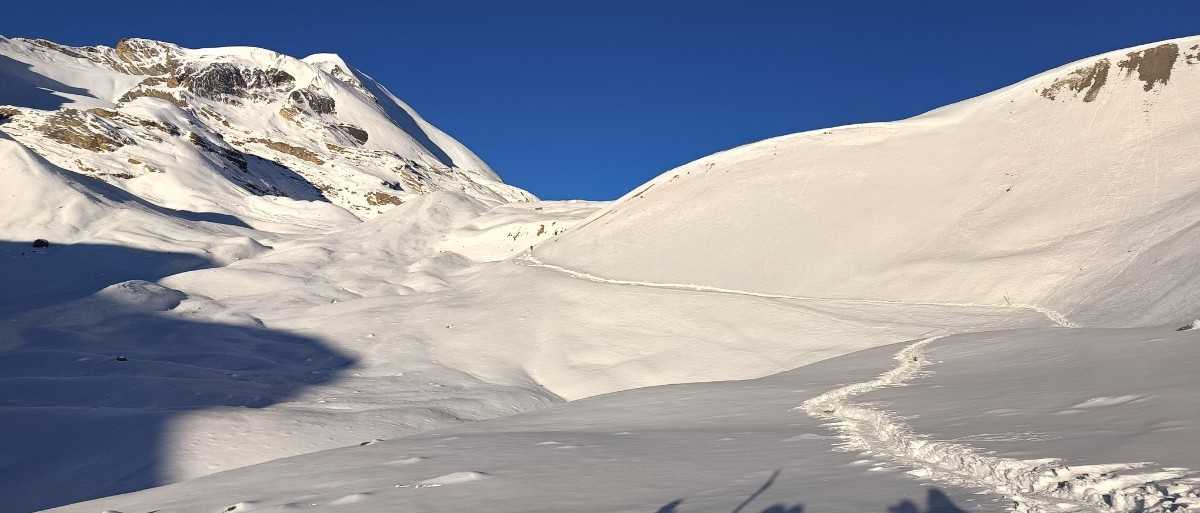 OnthewaytoThoranglapass1.jpg OnthewaytoThoranglapass1.jpg