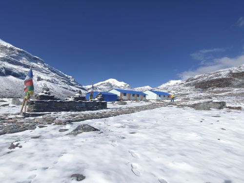 Makalu base camp trek